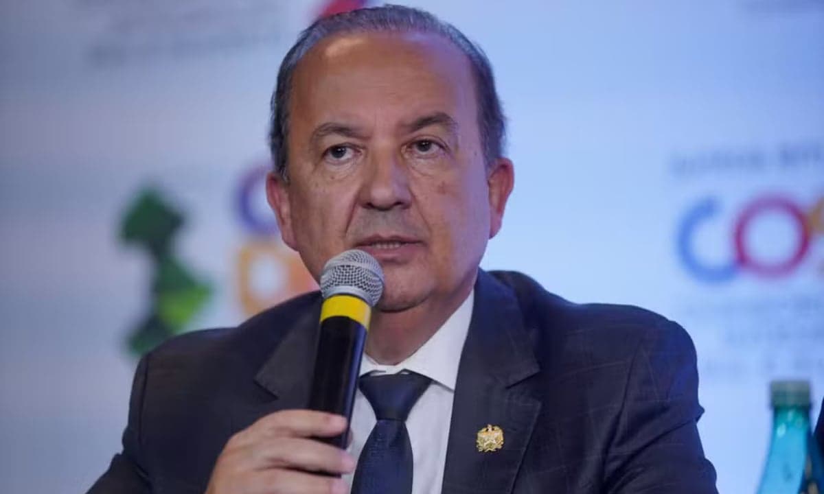 Governador Jorginho Mello é reeleito em Santa Catarina no primeiro turno