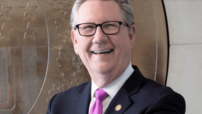 Inflação deve se manter acima de 3%, afirma presidente do Federal Reserve de Kansas City