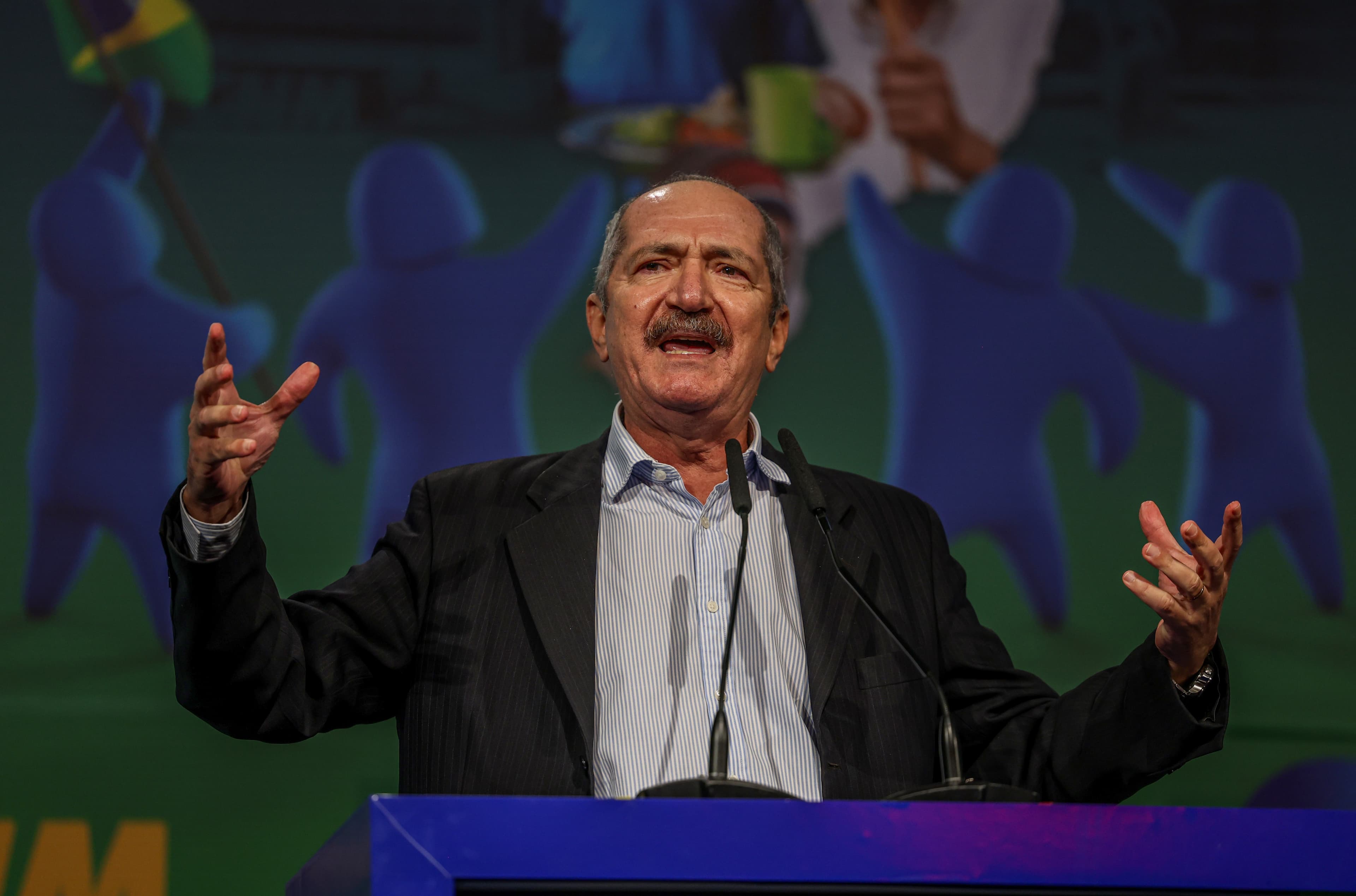 Aldo Rebelo assume coordenação política da campanha de Caiado à Presidência