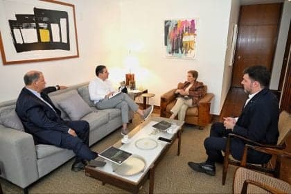 Hugo Motta discute renegociação de dívidas agrícolas com setor agropecuário