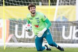 Otávio Costa lidera jovem elenco da seleção brasileira