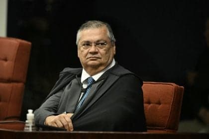 Ministro impõe multas a estados por omissão em emendas pic