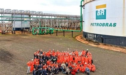 Lula assina contratos para finalizar fertilizadora em Três Lagoas