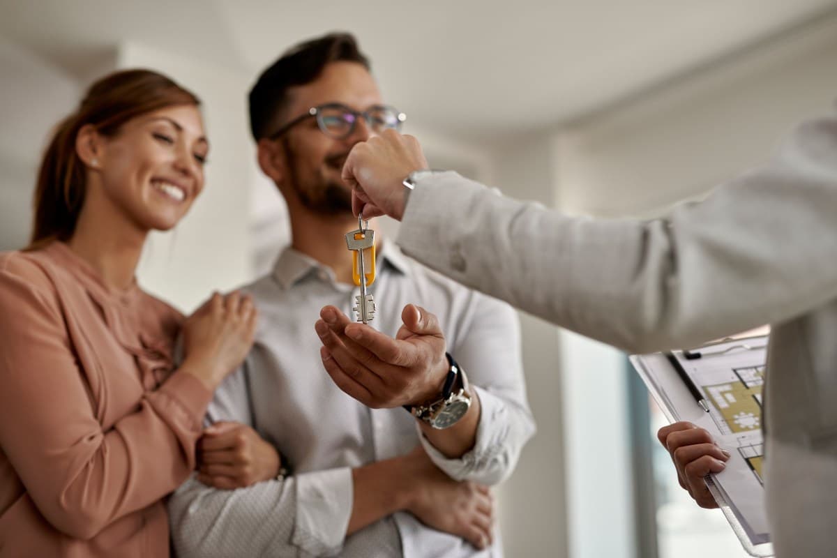 Entenda os Papéis dos Participantes na Compra de Imóveis