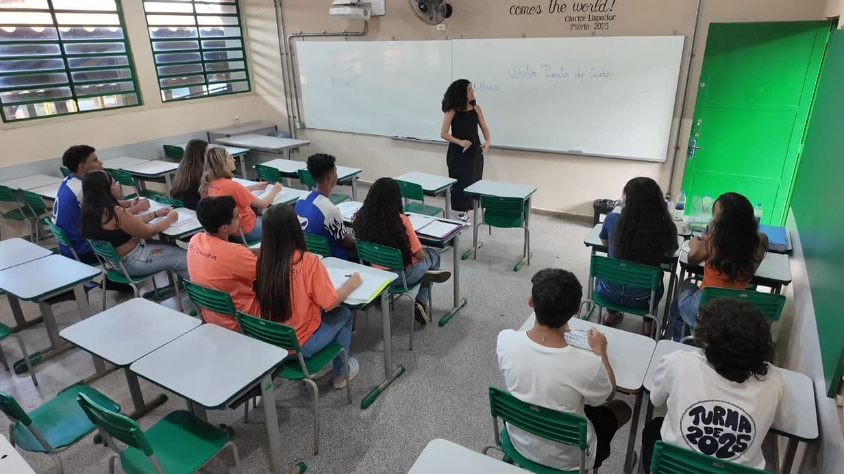 Pesquisa revela que 50% dos brasileiros preferem reduzir impostos