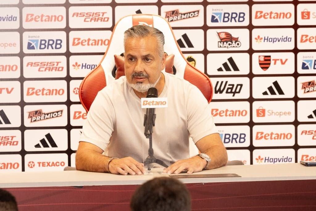 Flamengo analisa jogadores do futebol português durante Data Fifa