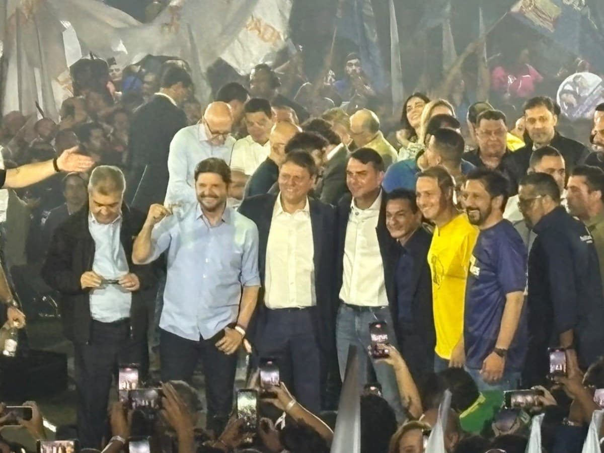 Tarcísio de Freitas é lançado candidato à reeleição em SP