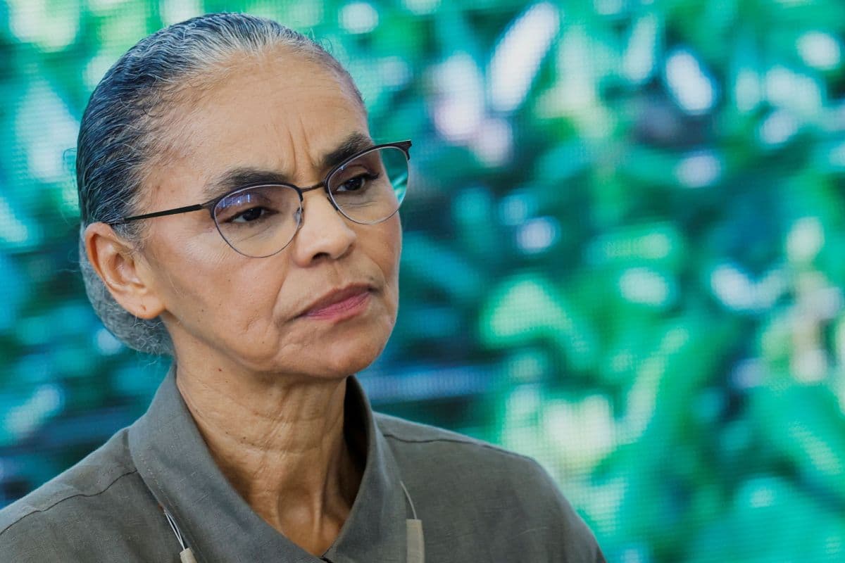 Marina Silva confirma candidatura ao Senado e alinha-se a Tebet