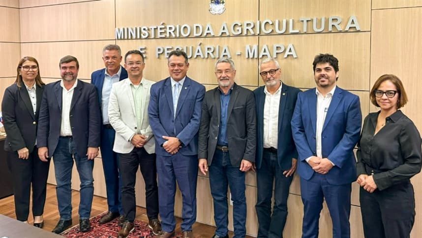 Seagri da Bahia apresenta demandas agrícolas em Brasília