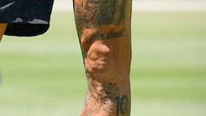 Neymar gera burburinho com imagem inusitada no treino da seleção