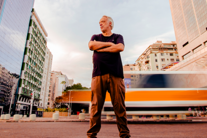 Fausto Fawcett retrata caos urbano em novo livro e espetáculo