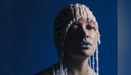 Ana Cacimba Lança Novo Álbum em Abril e Aborda Religiosidade na Música