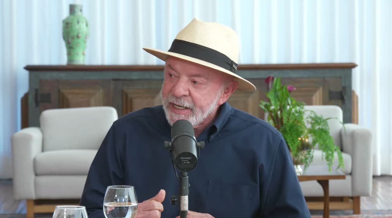 Lula apoia declaração do filho sobre investigações e evita intervir