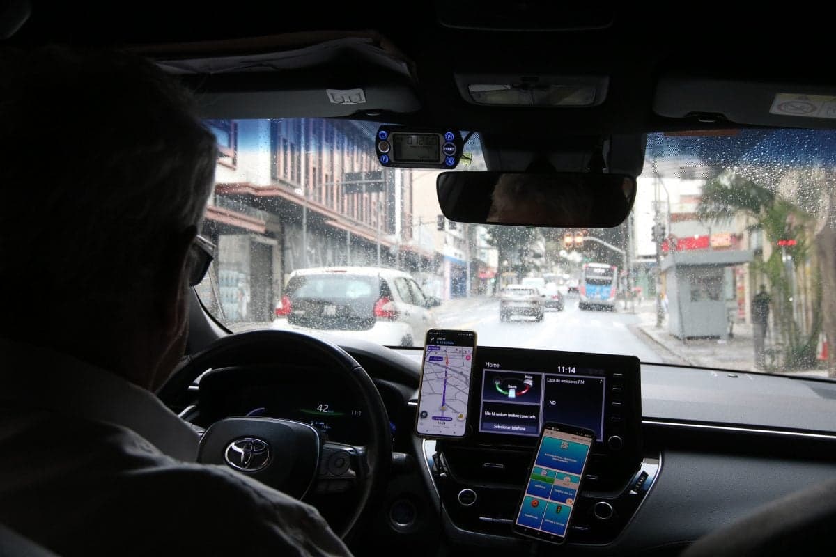 Lula sanciona lei que torna programa Move Brasil permanente para motoristas