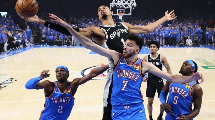 NBA vive offseason agitada com LeBron nos 76ers e grandes mudanças antes da nova temporada