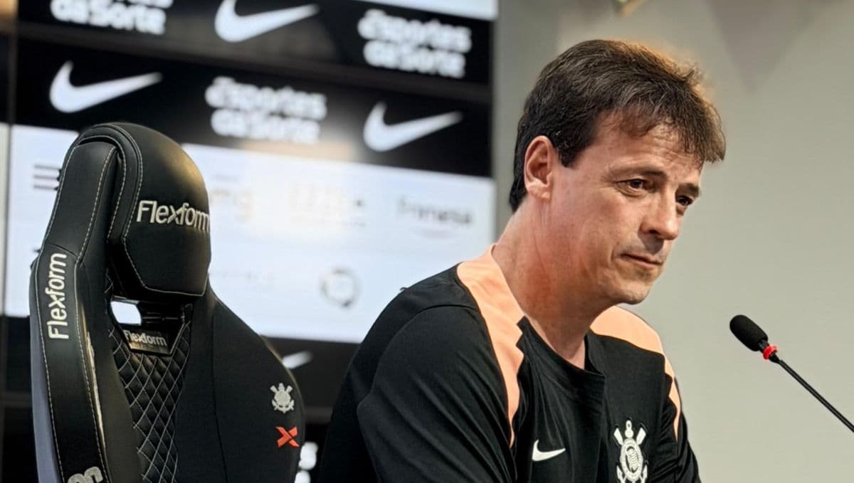 Corinthians anuncia Fernando Diniz como novo técnico