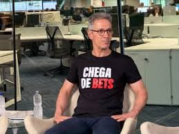 Jornal Nacional destaca Zema e suas defesas nas redes sociais