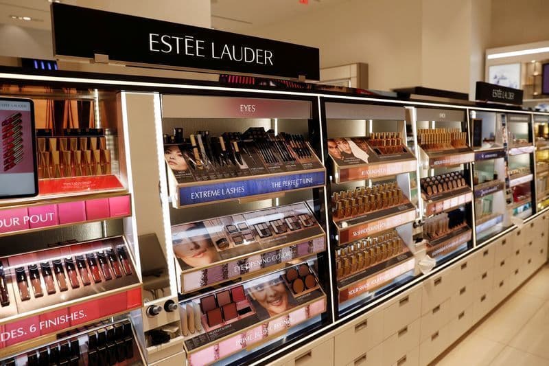 Estée Lauder e Puig encerram negociações de fusão