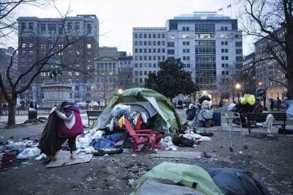 EUA vs China: O Fim do Sonho Americano e o Trade-off da Pobreza