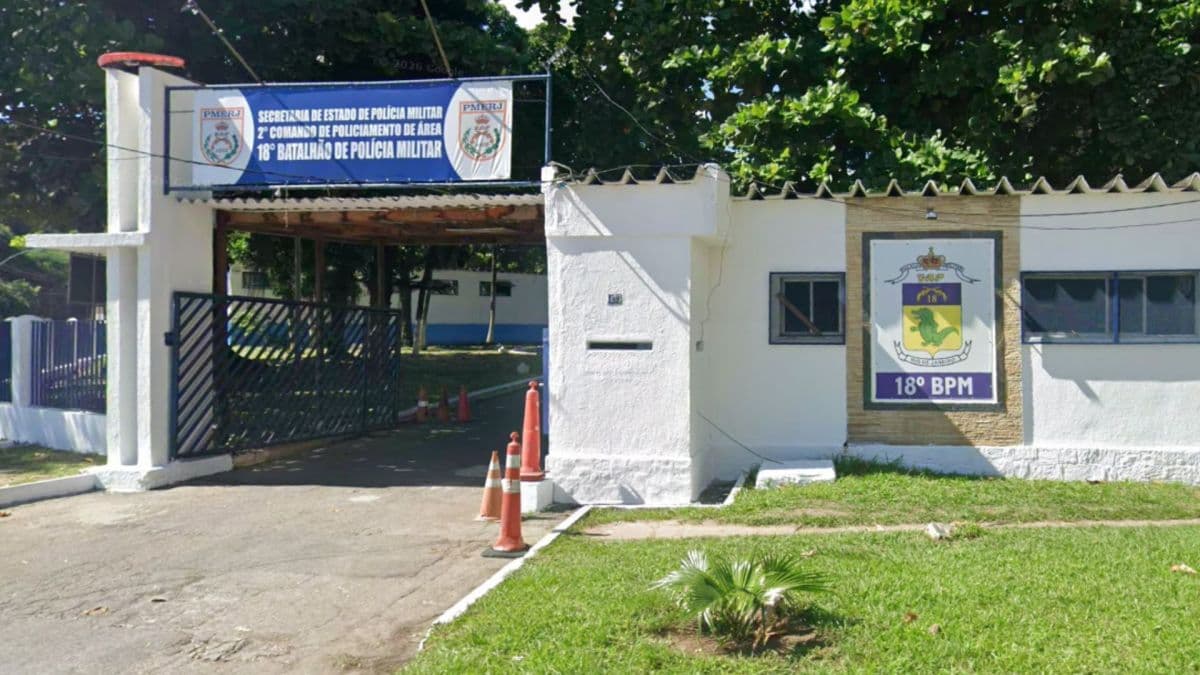 Criminosos atacam polícia em Curicica usando drone e explosivos