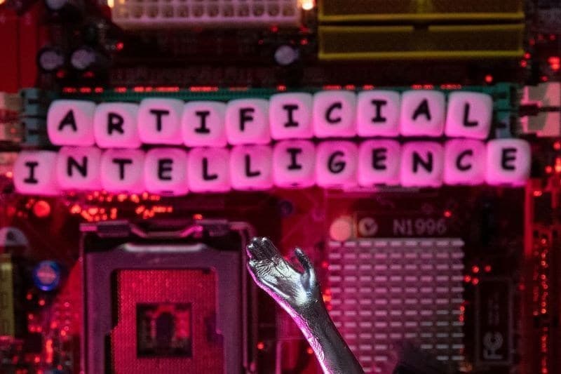 FMI alerta sobre riscos e benefícios da inteligência artificial na Europa