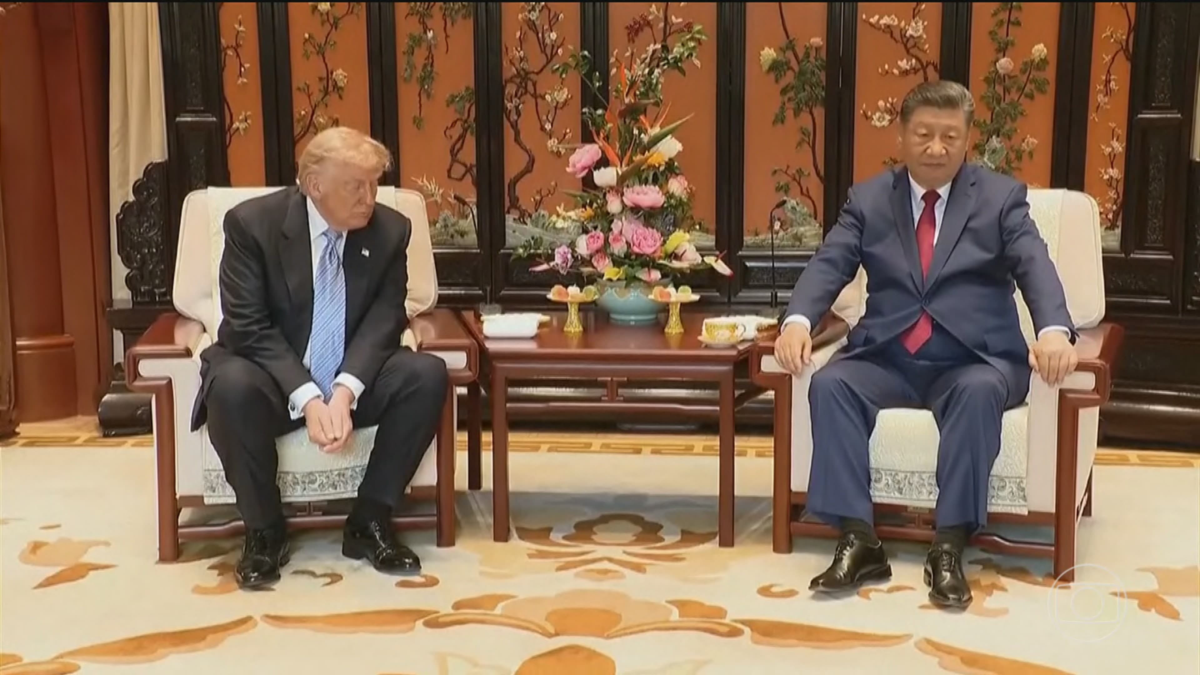 China restringe exportações para 10 empresas americanas