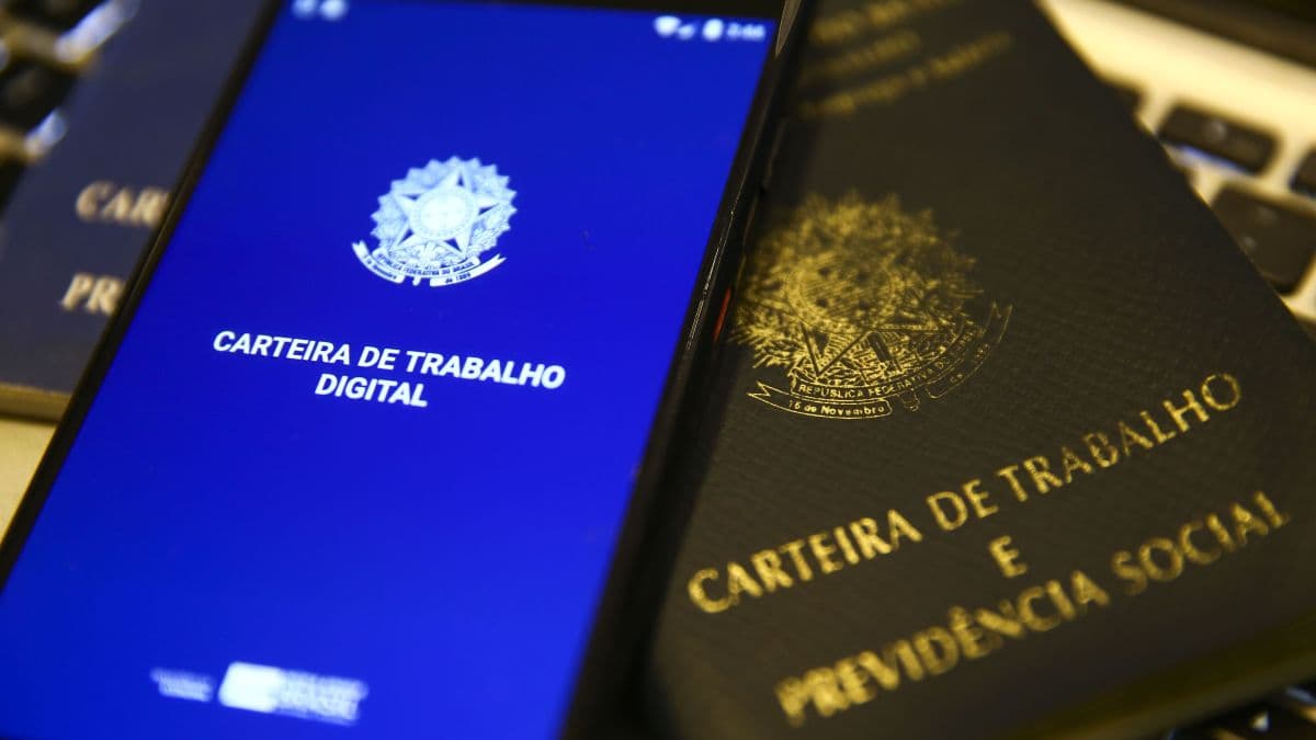 Indústria pode perder R$ 25 bilhões com redução de jornada de trabalho