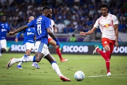 Cruzeiro supera Red Bull Bragantino e conquista vital vitória