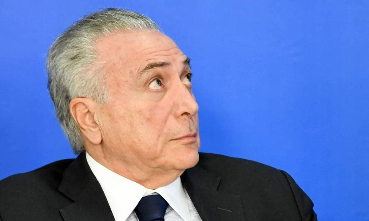 Michel Temer sugere reunião entre os Três Poderes para pacificação do país