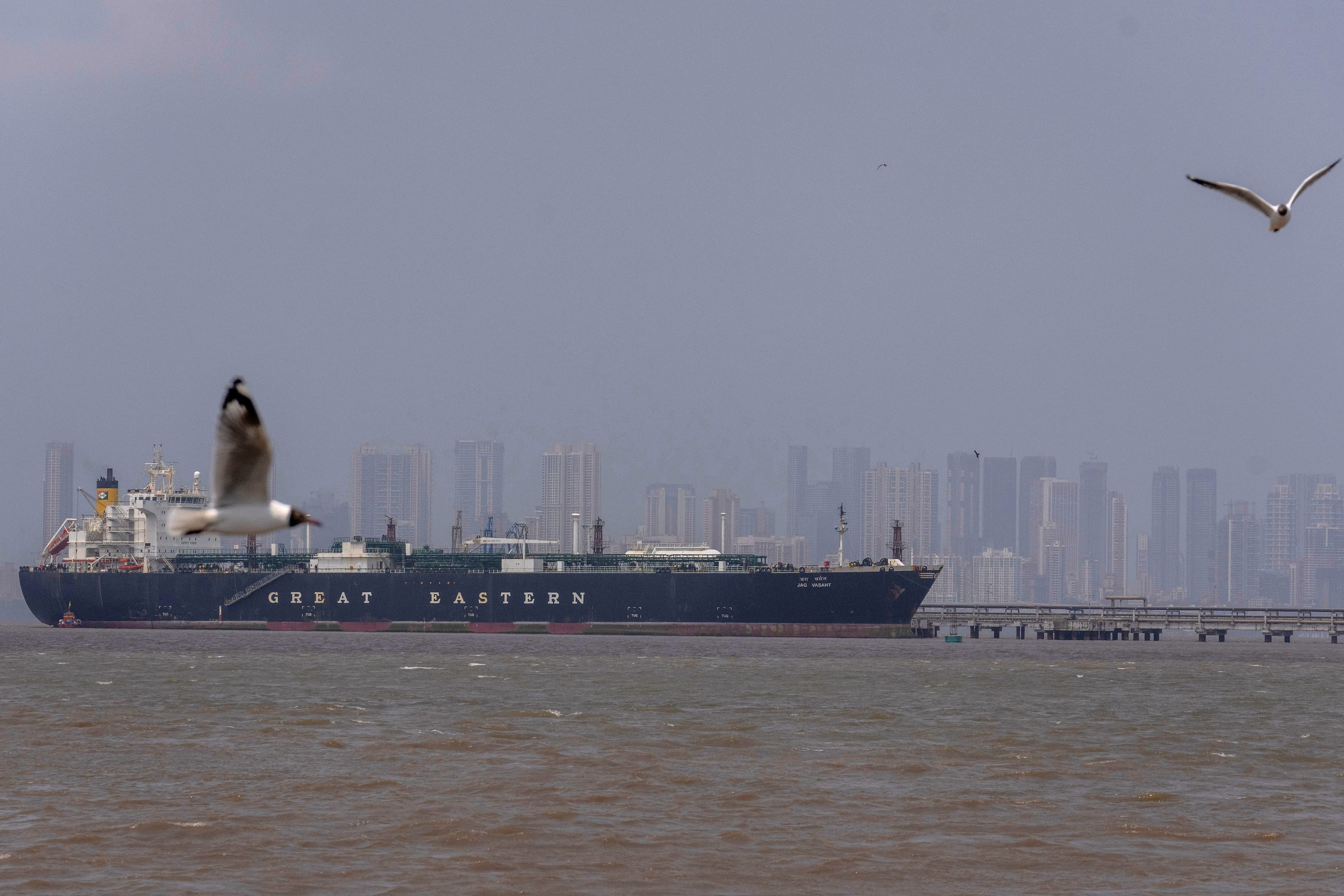 Cessar-fogo entre Irã e Israel impulsiona mercados asiáticos