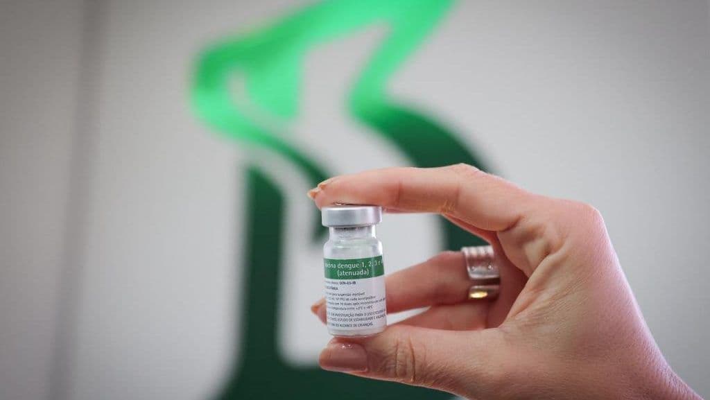 Vacina contra dengue suspensa após reações graves no Brasil