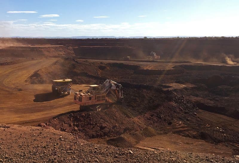 Minério de ferro sofre queda devido a demanda fraca na China