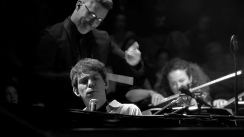 Vitor Araújo lança disco Toró com sinfonia e percussão nordestina