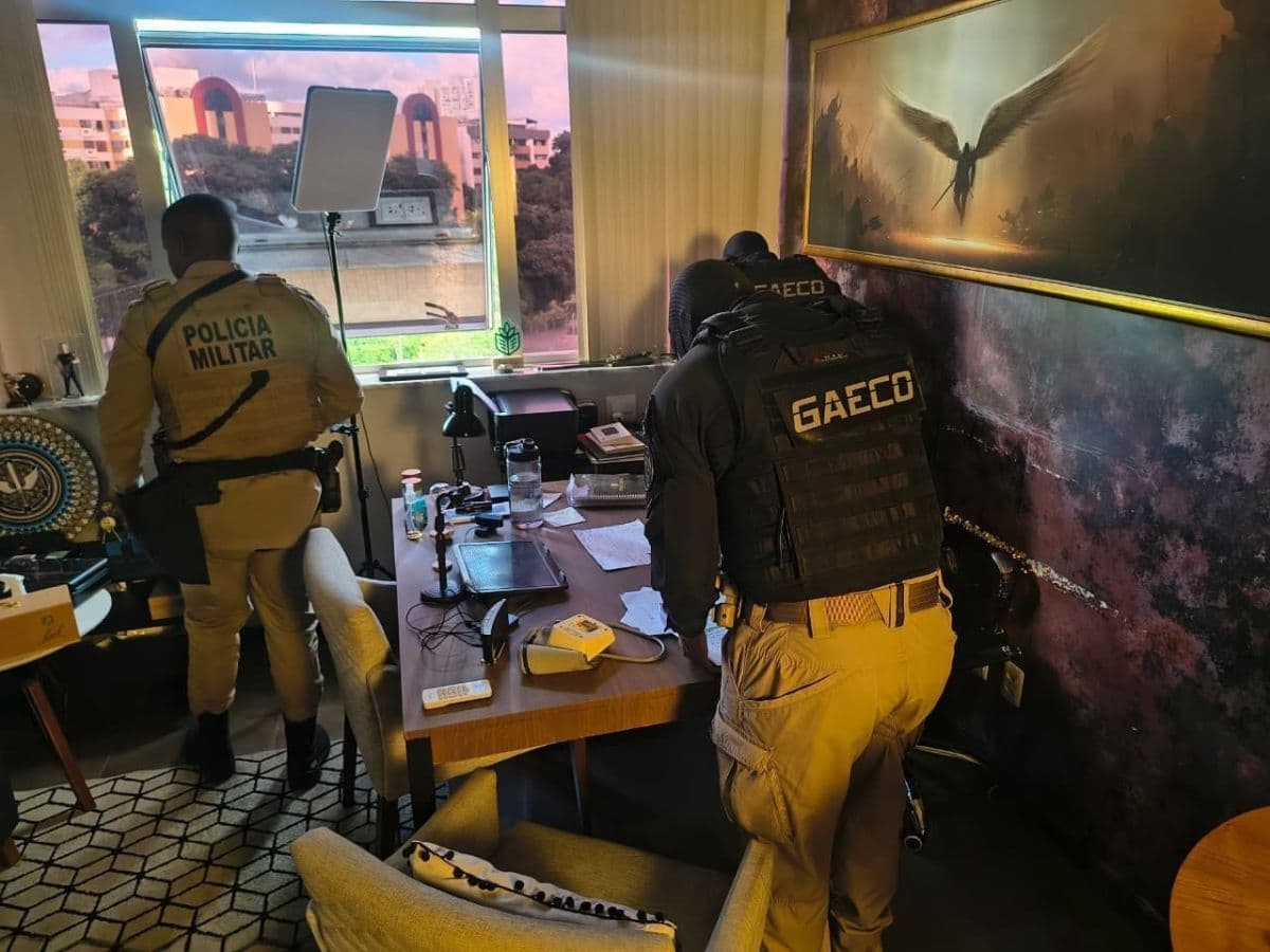 Psicoterapeuta investigado por crimes sexuais e financeiros na Bahia
