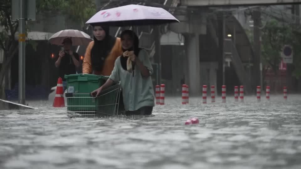 Bangkok declara estado de desastre após mais de 24 horas de chuvas