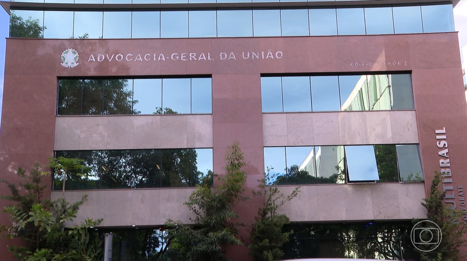 AGU contesta afastamento do diretor-geral da PF no STF