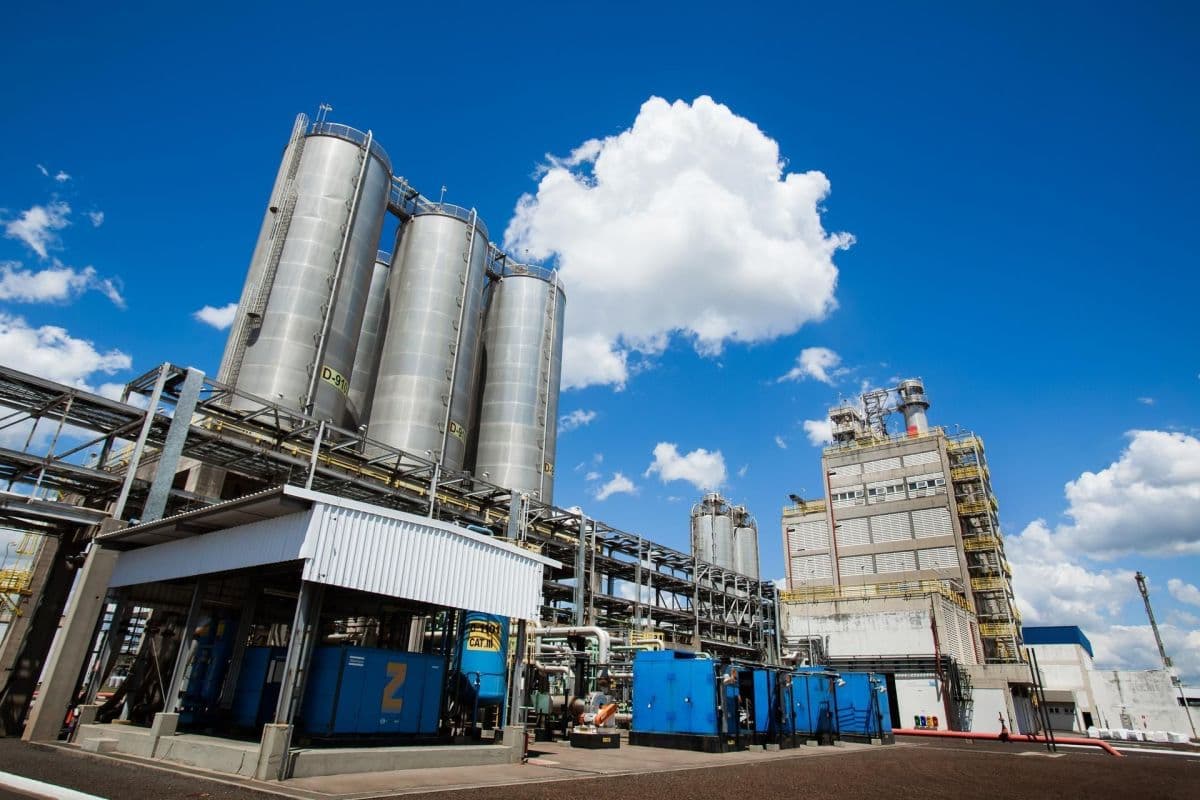 Braskem registra prejuízo de R$ 10,3 bilhões no quarto trimestre de 2025