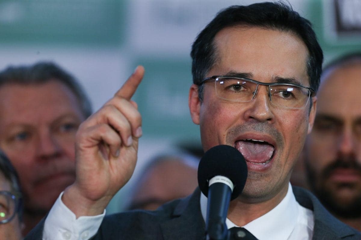Deltan Dallagnol expõe dados sigilosos de Zanin em candidatura