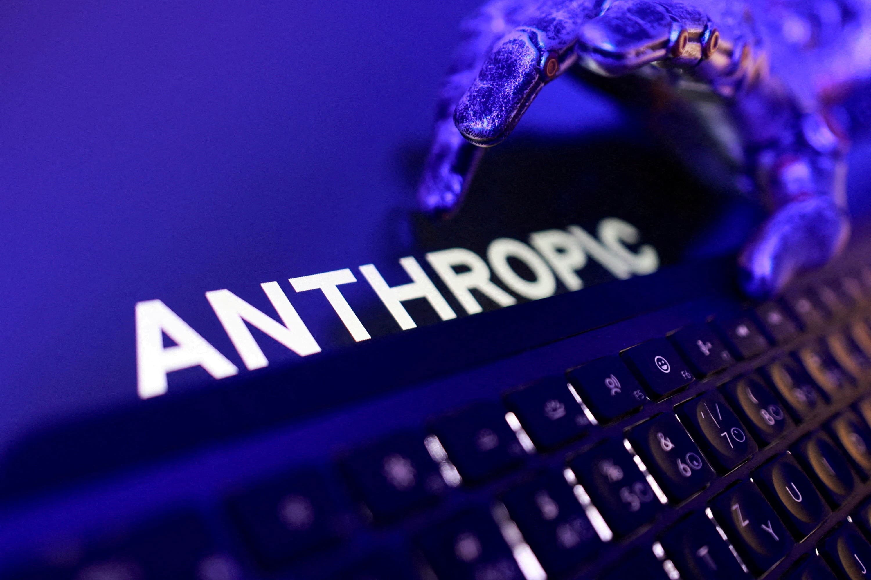 Anthropic libera acesso global a IA após suspensão de restrições dos EUA