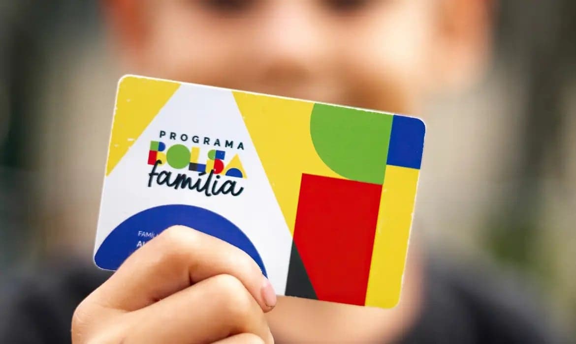 Caixa paga Bolsa Família para beneficiários com NIS 9