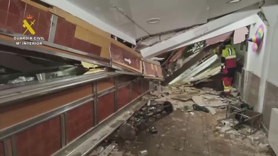 Desabamento de bar em La Rioja deixa 12 feridos