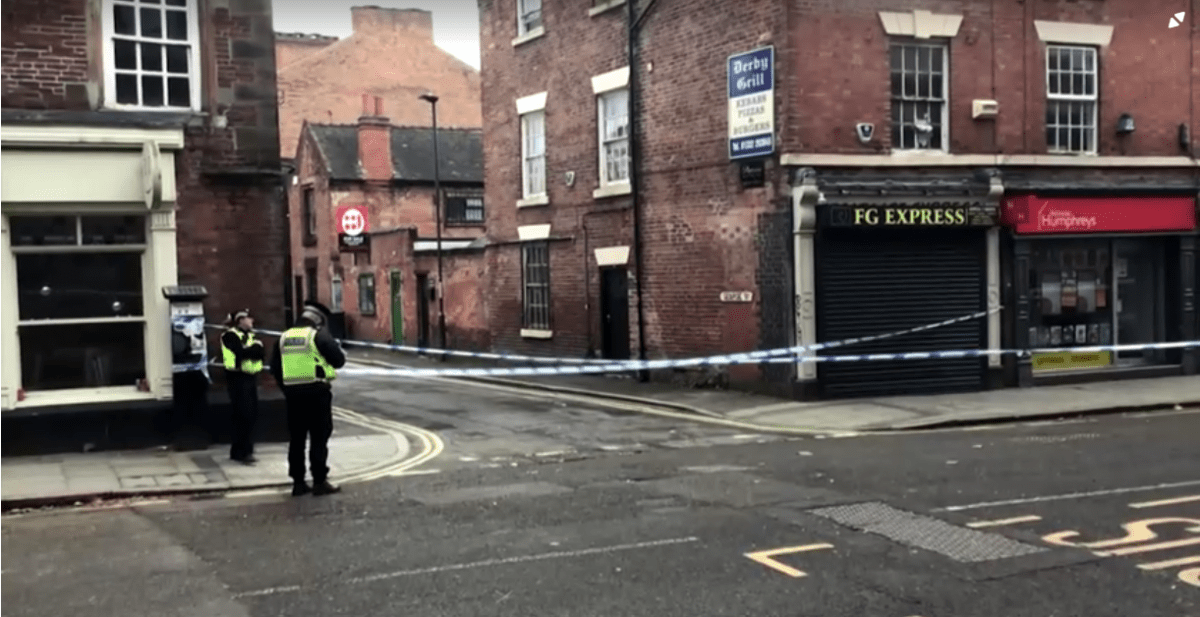 Homem da Índia é preso em Derby após atropelar pedestres