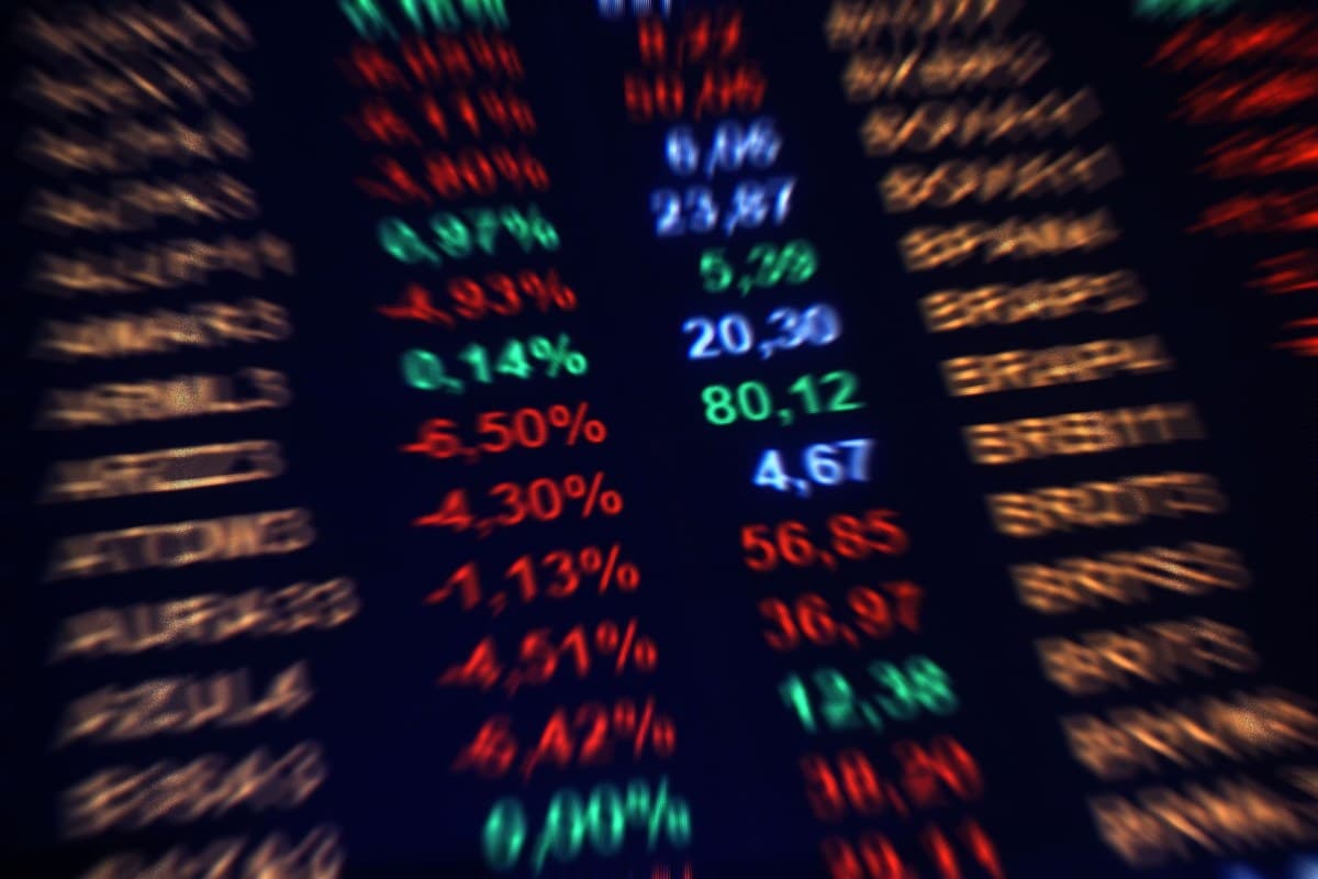 Fechamento de 23 mil empregos nos EUA afeta mercados globais