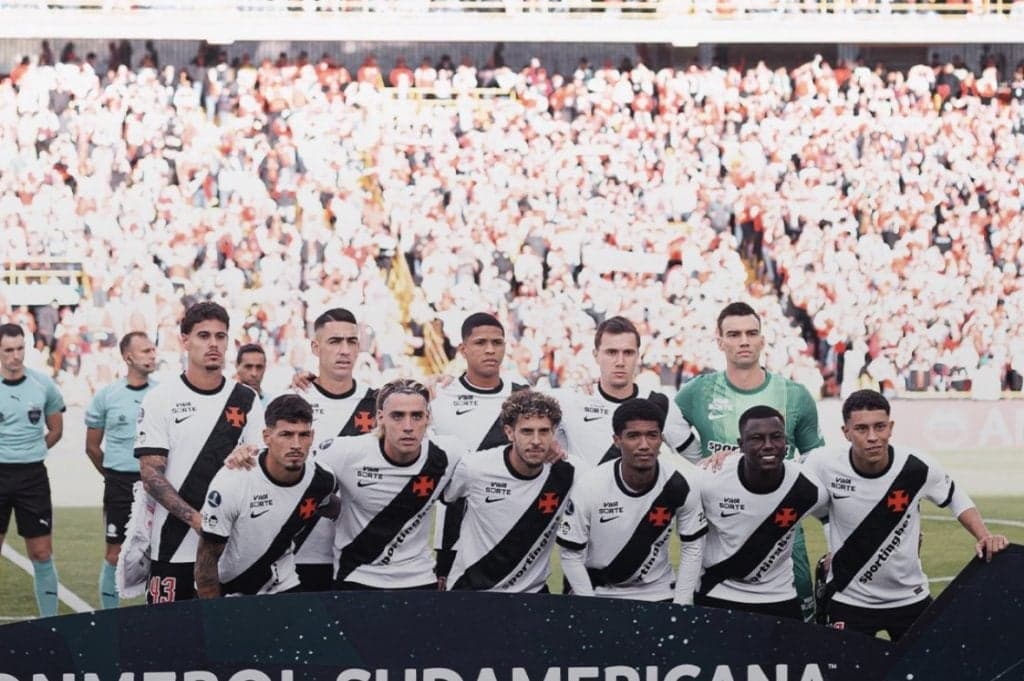 Vasco enfrenta Boca Juniors na semifinal da Sul-Americana, mas sem São Januário