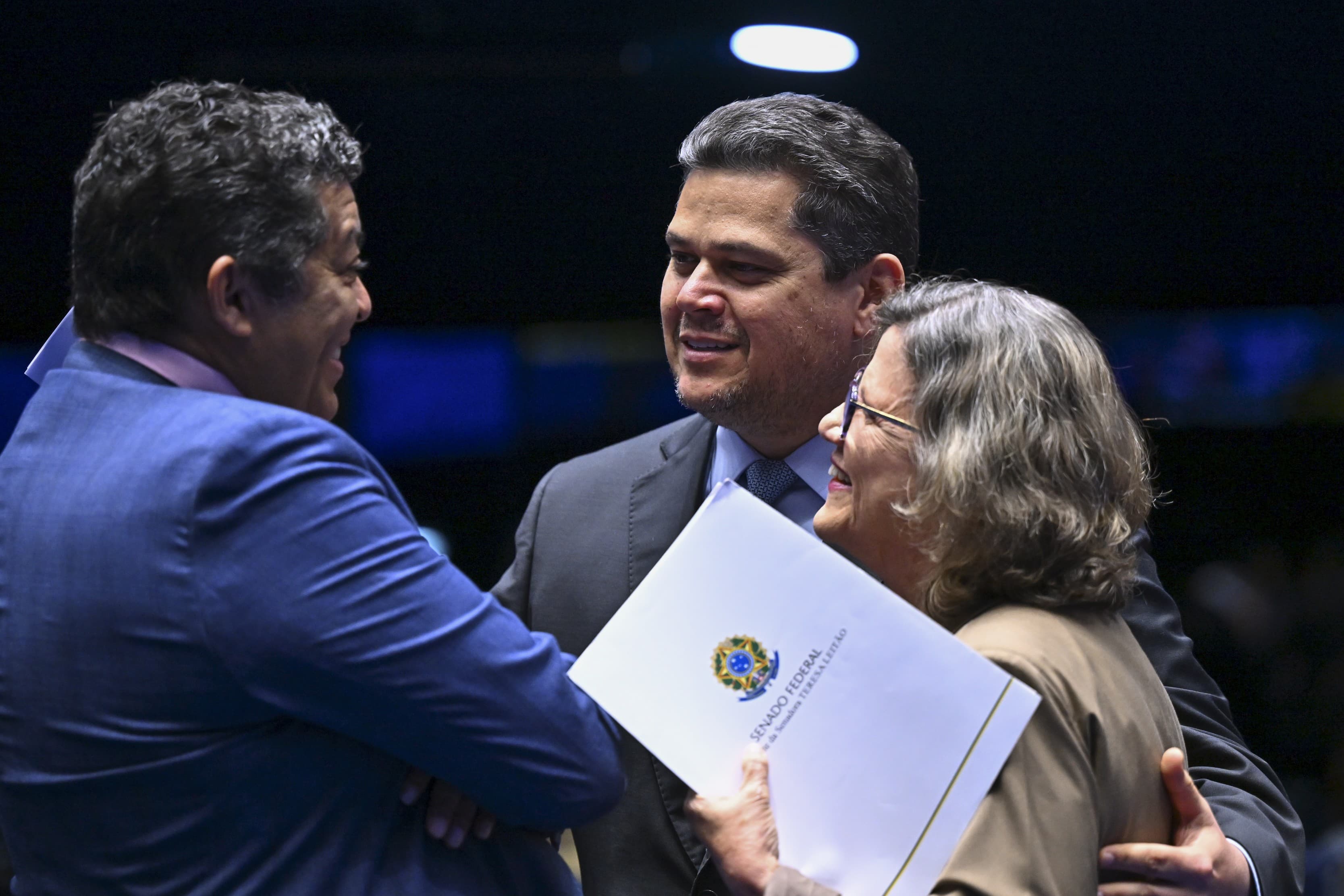 Davi Alcolumbre critica ataques de autoridades em plenário do Senado