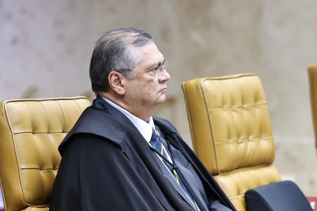 Flávio Dino critica anistia em emenda sobre financiamento eleitoral