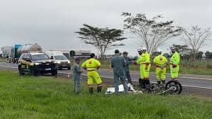 Tragédia na BR-153: Motociclista colide com caminhão tanque e perde a vida