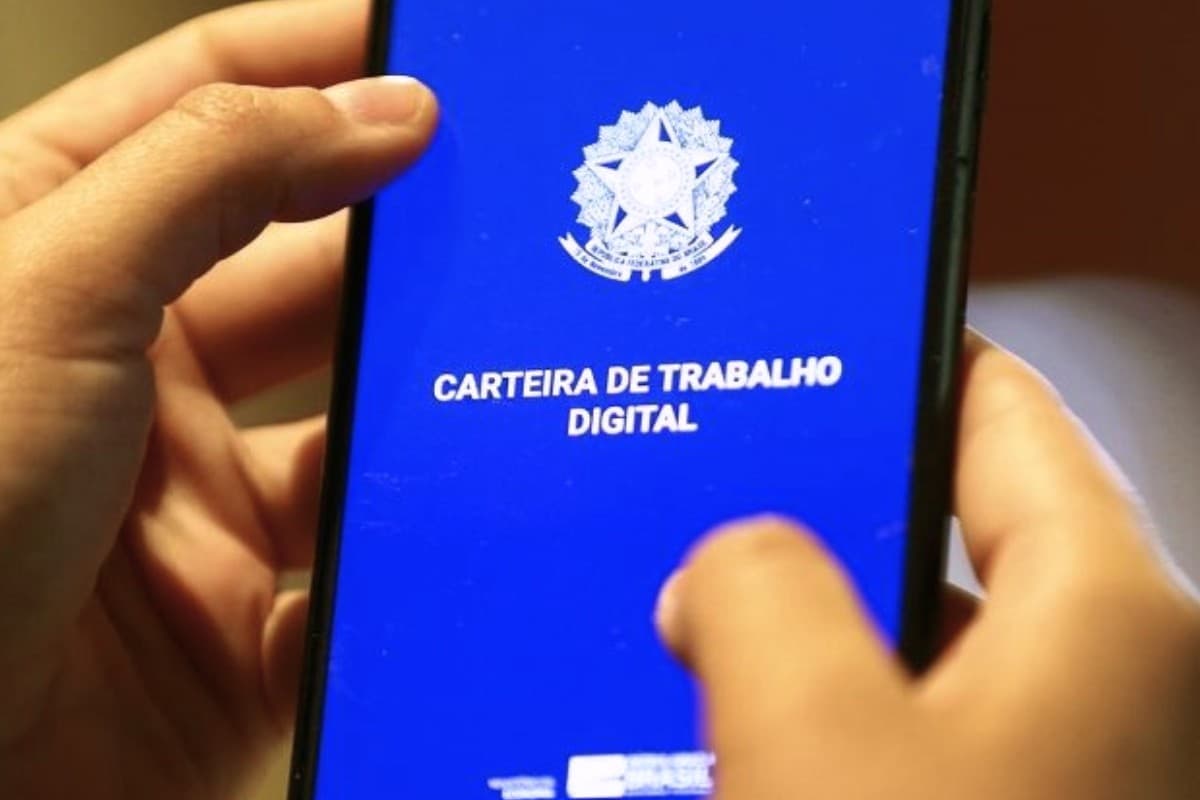 Emprego formal cresce 2,2 milhões em 2026, aponta MTE