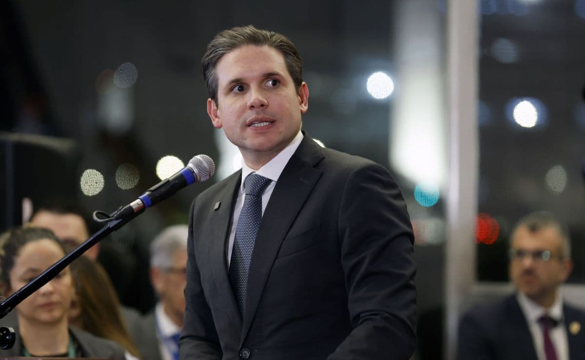Câmara acelera projeto sobre jornada de trabalho antes das eleições