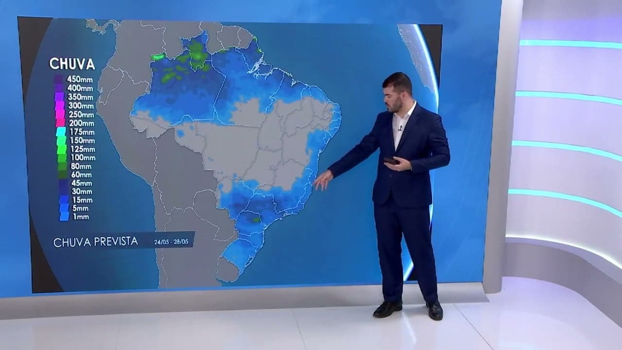 Granizo causa estragos em cidades do interior de MS